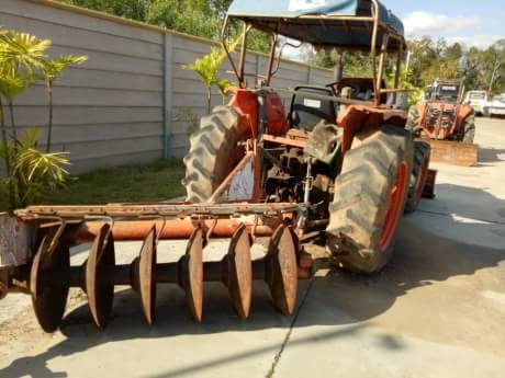 KUBOTA M5000 KUBOTA M5000