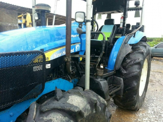 รถไถ NEW HOLLAND  TD - 95D ,  2 เพลา. ปี 54     สนใจติดต่อ  081 - 6079515