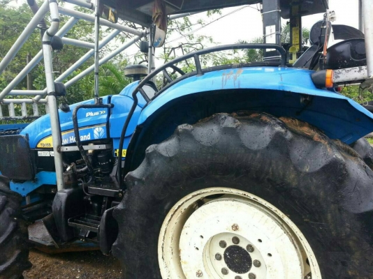 รถไถ NEW HOLLAND  TD - 95D ,  2 เพลา. ปี 54     สนใจติดต่อ  081 - 6079515