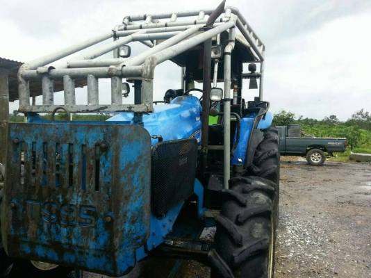 รถไถ NEW HOLLAND  TD - 95D ,  2 เพลา. ปี 54     สนใจติดต่อ  081 - 6079515