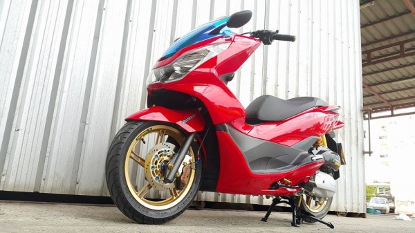 Honda PCX150 2016 ตัวเตาแก๊ส แต่งเต็มลำ สวยพร้อมใช้ครับ