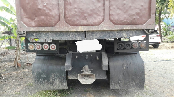 รถบรรทุก ISUZU 10 ล้อ  2 เพลา ปี46 เกียรอิสตัน มีระบบลากลูก เครื่อง 210 แรง ราคา 600,000 บ. รถอยู่สระบุรี รถบรรทุก ISUZU 10 ล้อ  2 เพลา ปี46 เกียรอิสตัน มีระบบลากลูก เครื่อง 210 แรง ราคา 600,000 บ. รถอยู่สระบุรี