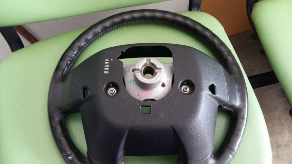 ขายพวงมาลัยดีแม็ก