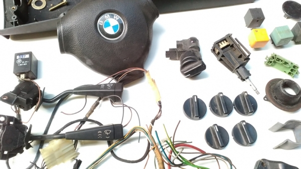 กันชนหลัง BMW E30 ลิ้นหน้าM10ไฟเบอร์ ลิ้นไฟเบอร์1นิ้ว 3 นิ้ว คอนโซนเบรคมือหลุม และมีงานไฟเบอร์อื่นๆ รับหล่อไฟเบอร์ ปรึกษาได้ กันชนหลัง BMW E30 ลิ้นหน้าM10ไฟเบอร์ ลิ้นไฟเบอร์1นิ้ว 3 นิ้ว คอนโซนเบรคมือหลุม และมีงานไฟเบอร์อื่นๆ รับหล่อไฟเบอร์ ปรึกษาได้