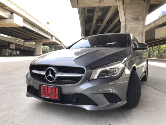 2016 benz cla200 สีเทา ออกปี16แท้ สภาพนางฟ้า บวกนางสาวไทย