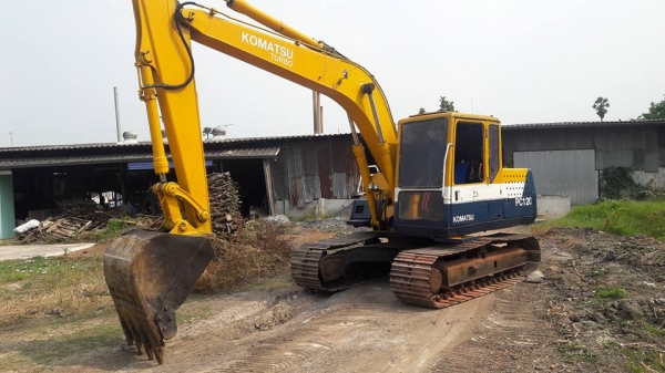 ขายPC120-5ระบบไฟใช้ได้ขาดมอเต้อคันเร่ง รถทำงานไวไม่มีโหลด เจ้าของขายเองราคาต่อลองกันครับ