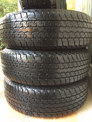 ยาง Bridgestone 245 70 16 ปี16 ดอกเต็ม เนื้อนิ่มๆ ไม่มีปะ ราคาไม่แพง มีมา5ชุดครับ ยาง Bridgestone 245 70 16 ปี16 ดอกเต็ม เนื้อนิ่มๆ ไม่มีปะ ราคาไม่แพง มีมา5ชุดครับ