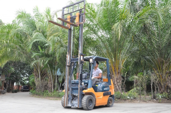 ขายFORKLIFT TOTOTA รุ่น7FG25(2.5ตัน) สวยเดิมจากญี่ปุ่น ยังไม่เคยใช้ในไทย 185,000เท่านั้น!!