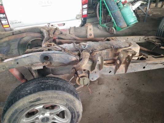 ขายช่วงล่างเพลาท้ายมังกรหรือแยกขา