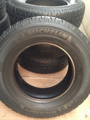 Michelin LATITUDE 225 70 r15 ปี13 ส่งได้ทุกจังหวัดครับ Michelin LATITUDE 225 70 r15 ปี13 ส่งได้ทุกจังหวัดครับ