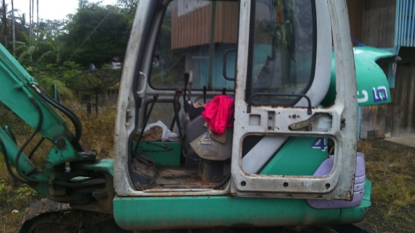 ขายรถแบคโฮ KOMATSU PC45-1 เอกสารอินวอย ระบบไฟเต็ม ราคา 420000
