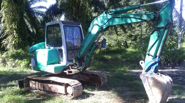 ขายรถแบคโฮ KOMATSU PC45-1 เอกสารอินวอย ระบบไฟเต็ม ราคา 420000
