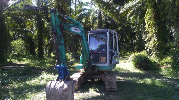 ขายรถแบคโฮ KOMATSU PC45-1 เอกสารอินวอย ระบบไฟเต็ม ราคา 420000