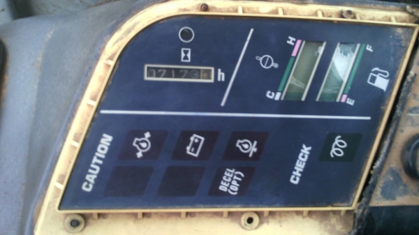 ขายรถแบคโฮ KOMATSU PC45-1 เอกสารอินวอย ระบบไฟเต็ม ราคา 420000