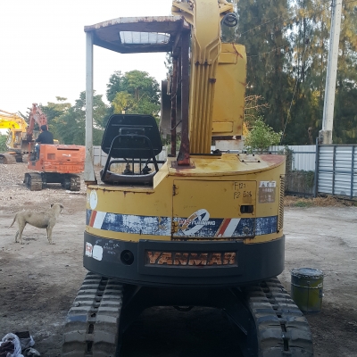 รถแม็คโคร yanmar b30 รถแม็คโคร yanmar b30