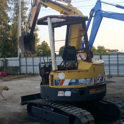 รถแม็คโคร yanmar b30 รถแม็คโคร yanmar b30