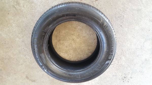 ขายยาง215/60/16 ปี 15 MICHERLIN 3ST 4 เส้น