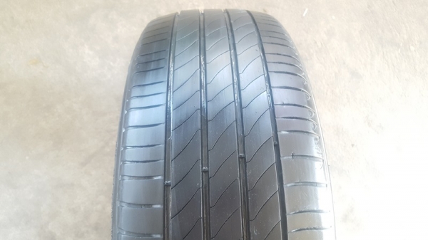 ขายยาง215/60/16 ปี 15 MICHERLIN 3ST 4 เส้น