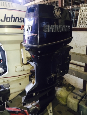 ขายเครื่องเรือ EVINRUDE 70Hp พร้อมคอนโทรลและอุปกรณ์