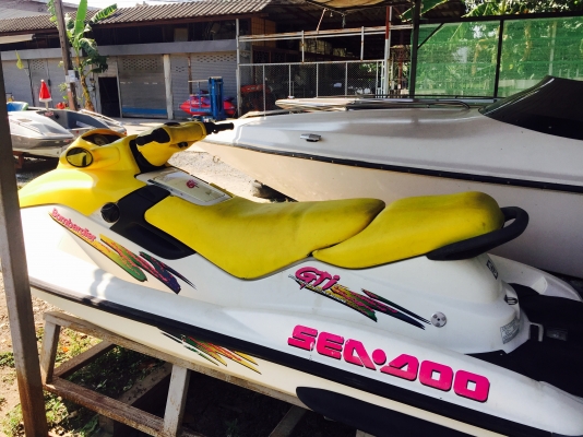 มีเรือ SEADOO ขายค่ะ