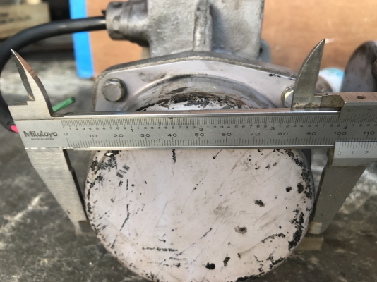 ขายมอเตอร์สั่น-เขย่า Uras vibrator 1/3HP. made in Japan เก่าญี่ปุ่น แปลงไฟเป็น 380V แล้ว เดิมๆวิ่งนิ่ม สั่นแรง พร้อมใช้งาน มี 2ตัวครับ ขายมอเตอร์สั่น-เขย่า Uras vibrator 1/3HP. made in Japan เก่าญี่ปุ่น แปลงไฟเป็น 380V แล้ว เดิมๆวิ่งนิ่ม สั่นแรง พร้อมใช้งาน มี 2ตัวครับ