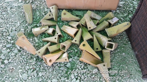 ขาย เล็บขุด สำหรับใส่บุ้งกี๋ รถขุด แบคโฮ หลายขนาด มีราคา ตั้งแต่ 280 - 480 - 520 บาท ขาย เล็บขุด สำหรับใส่บุ้งกี๋ รถขุด แบคโฮ หลายขนาด มีราคา ตั้งแต่ 280 - 480 - 520 บาท