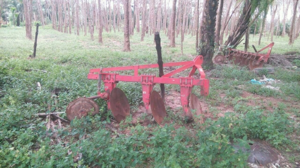 รถไถ KUBOTA M8540 , 2 เพลา. สนใจติดต่อ 081 - 6079515 รถไถ KUBOTA M8540 , 2 เพลา. สนใจติดต่อ 081 - 6079515