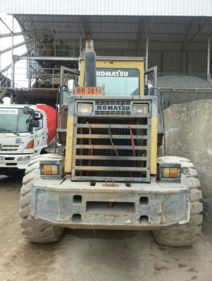 ขออนุญาติขาย รถตัก WA300-1เอกสารเล่มพร้อมใช้งานราคา 850000 สนใจติดต่อ 0853224877-0988930465 ครับ