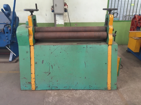 ขายเครื่องม้วนเหล็ก4ฟุตเต็มม้วนได้4มิลพร้อมใช้ราคาเบาๆครับผม