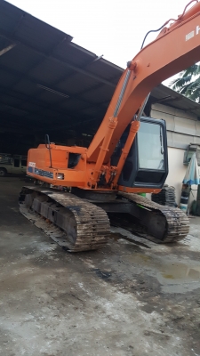ขายรถเก่าใน สภาพพร้อมใช้งาน HITACHI EX200-1เครื่องดี ปั้มดี เอวแน่น