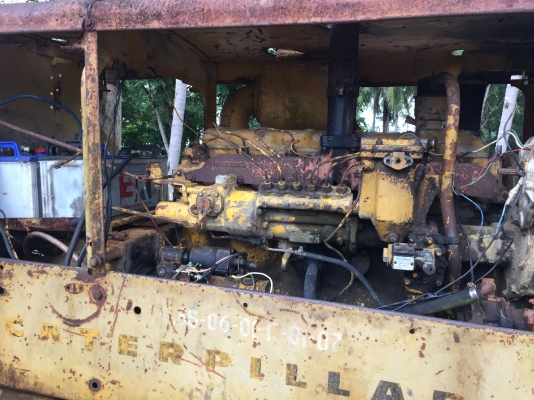 ขายรถเกรดCAT รุ่น12E ซีเรี่ยล9E9339 รถใช้งานได้ปกติ