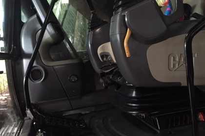 ขาย!! >>> CAT 320D <<< เบอร์ติดต่อ 098-7155789