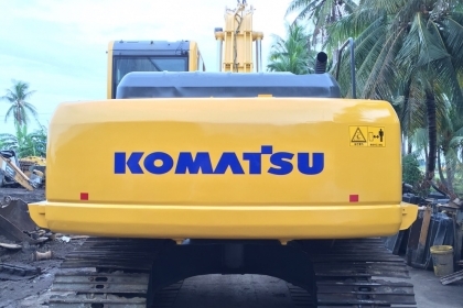 ขาย!! >>> Komatsu Pc200 รุ่น 8 <<< เบอร์ติดต่อ 098-7155789