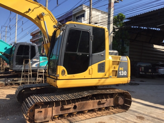 ขายรถแบคโฮ KOMATSU PC130-8 ไมล์ 10000 ชม.ราคา 1150000