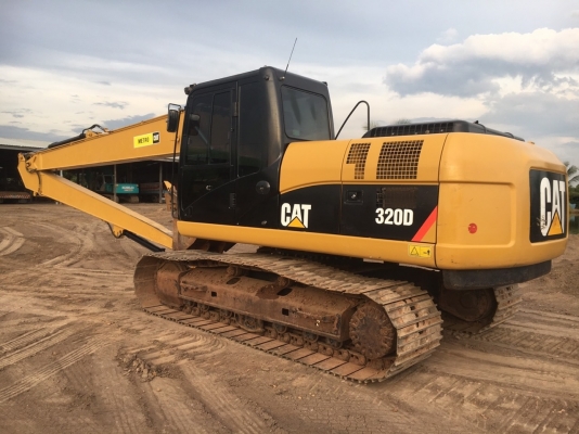 ขายรถแบคโฮ CAT 320 D บูมยาว ไมล์ 4000 ชม.ราคา 2600000