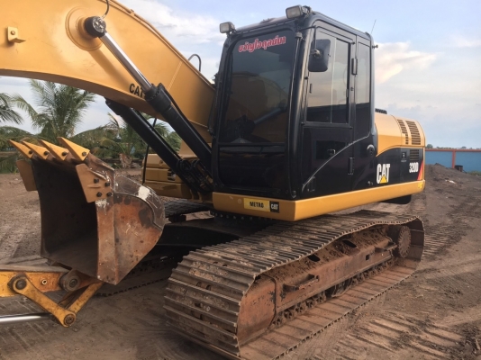 ขายรถแบคโฮ CAT 320 D บูมยาว ไมล์ 4000 ชม.ราคา 2600000
