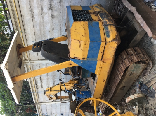 ขาย แมคโคkomatsu pc 20 ราคา 120,000 บาท