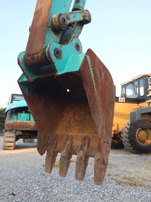 KOBELCO SK30SR-3E ปี2011 ชั่วโมงน้อยมากไม่แพ้รถใหม่ นำเข้าจากญี่ปุ่น โทร.090-986-2521 อ๊อบ