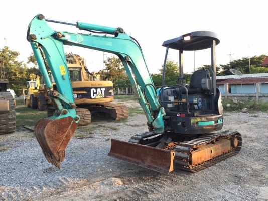KOBELCO SK30SR-3E ปี2011 ชั่วโมงน้อยมากไม่แพ้รถใหม่ นำเข้าจากญี่ปุ่น โทร.090-986-2521 อ๊อบ