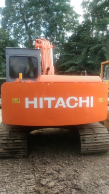 ขายค่ะ. HITACHI  EX90  เก่าใน  ทำสีใหม่ทั้งคัน..เครื่อง ISUZU  มีโบ  ปั๊มดี  ลองระบบกันได้  โทร  089-3818694  ดวงนภา