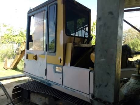 ิKOMATSU PC60-5