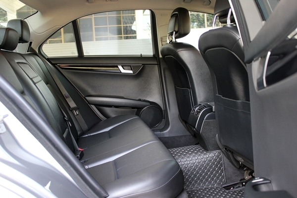 Benz C220 CDI ปี 2013