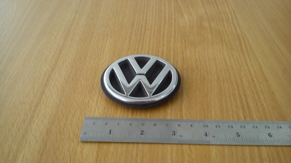 โลโก้ VOLKSWAGEN Golf 3 ติดท้ายรถ