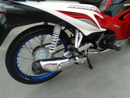 ขายด่วนHonda wave 110i ปี55 สีแดงขาวสวยพร้อมใช้