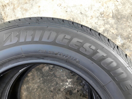 ยางBRIDGESTONE รุ่น DURAVIS .215 65R16 สัปดาห์ที่34ปี2016 สภาพป้ายแดงสวยไร้ที่จะติดอกเต็มๆ99\% 1.คู่คุ้มสุดๆถูกมาก ยางBRIDGESTONE รุ่น DURAVIS .215 65R16 สัปดาห์ที่34ปี2016 สภาพป้ายแดงสวยไร้ที่จะติดอกเต็มๆ99\% 1.คู่คุ้มสุดๆถูกมาก