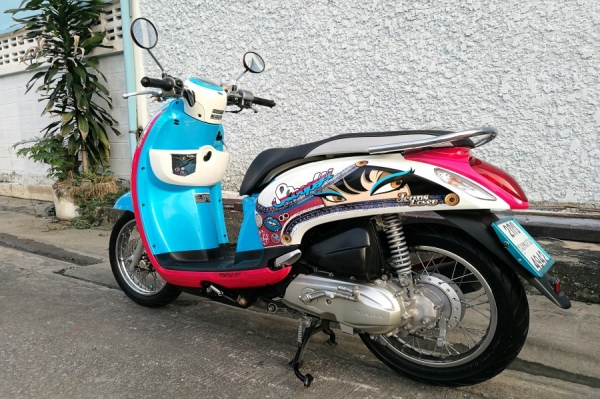 Scoopy i 2014 วิ่ง3000โล รถบ้านแท้ มือเดียว เล่มชุดโอนครบ