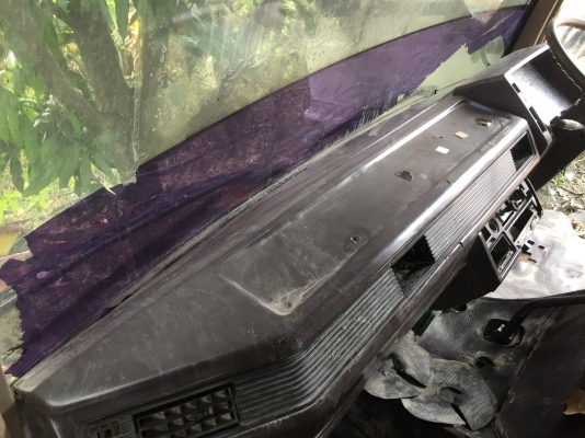 ขาย คอนโซนหน้า ( มิตซู เฉินหลง ) พร้อมพวงมาลัย ขาย คอนโซนหน้า ( มิตซู เฉินหลง ) พร้อมพวงมาลัย