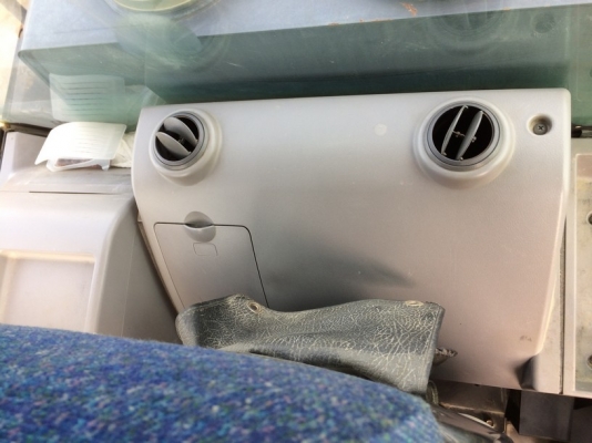 ขายครับ TCM / Hitachi ZW310-A ปี 2010 (ขนาดเทียบเท่า CAT 966H) นำเข้าจากญี่ปุ่น สภาพสวยมาก ๆ ครับ ขายครับ TCM / Hitachi ZW310-A ปี 2010 (ขนาดเทียบเท่า CAT 966H) นำเข้าจากญี่ปุ่น สภาพสวยมาก ๆ ครับ