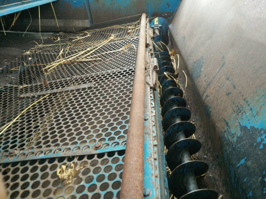 ขายรถนวดข้าวเกษตรพัฒนา 5 ฟุต เครื่อง isuzu85 แรง ขายรถนวดข้าวเกษตรพัฒนา 5 ฟุต เครื่อง isuzu85 แรง