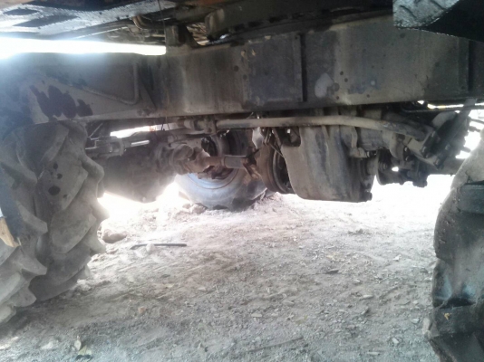 ขาย P C100/2 ล้อยาง 2 เพลา สภาพพร้อมใช้